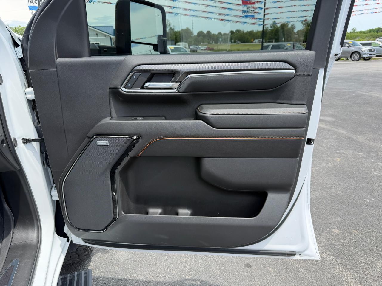 GMC Sierra 2500HD 4WD Crew Cab 159" AT4 2024