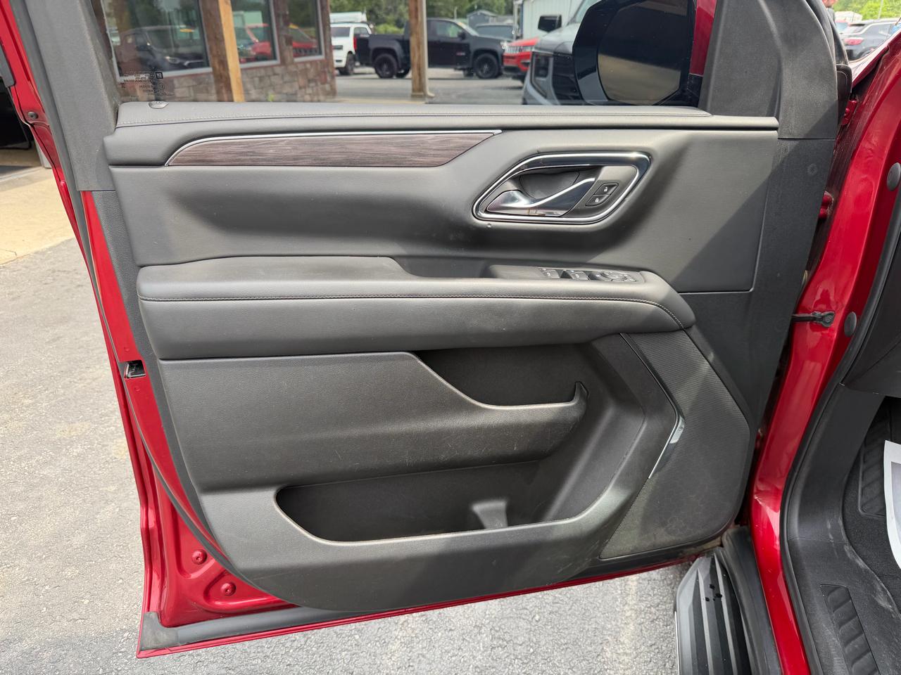 Chevrolet Tahoe 4WD 4dr LS 2023