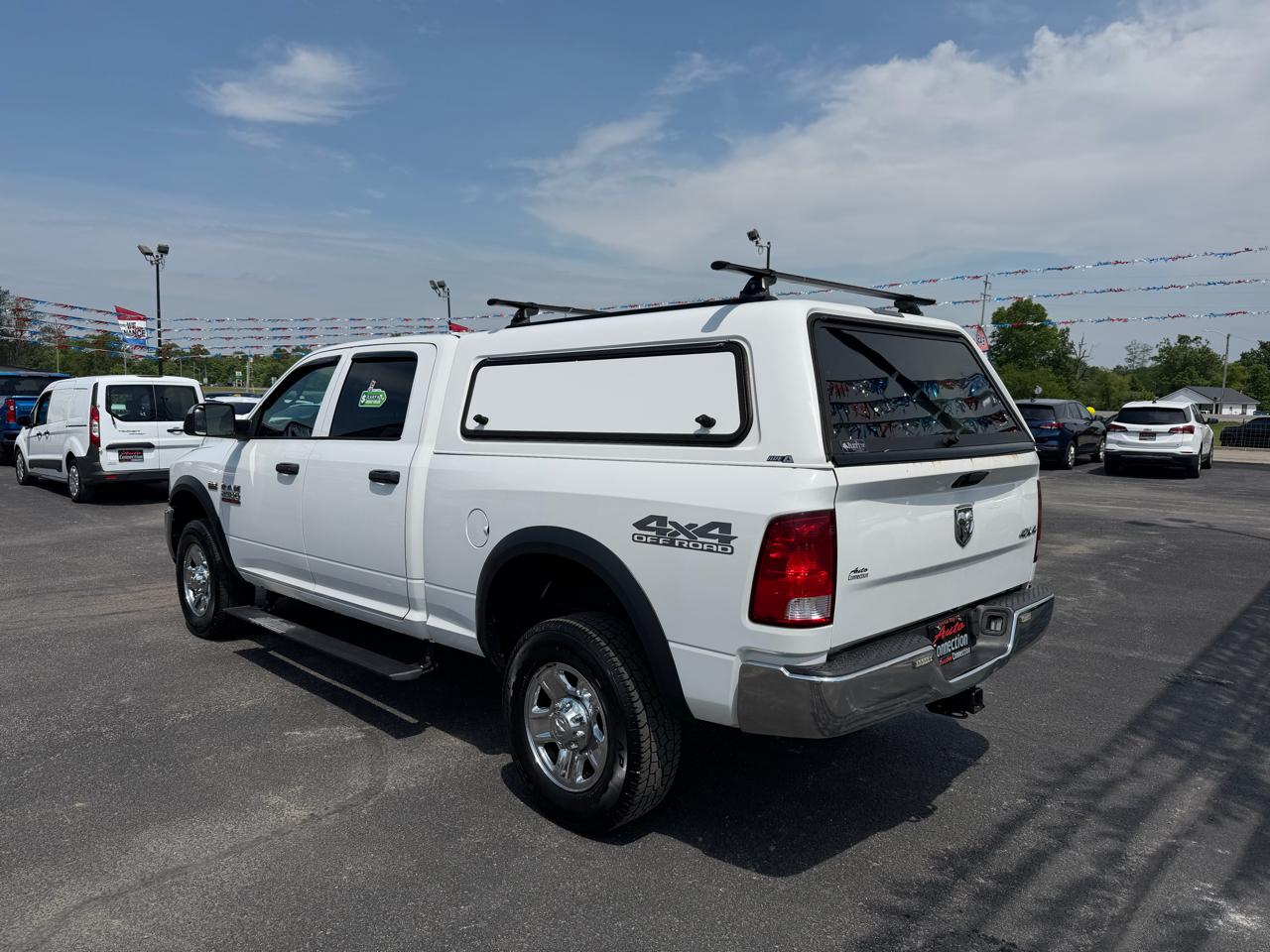 RAM 2500 Tradesman 4x4 Crew Cab 6'4" Box 2018