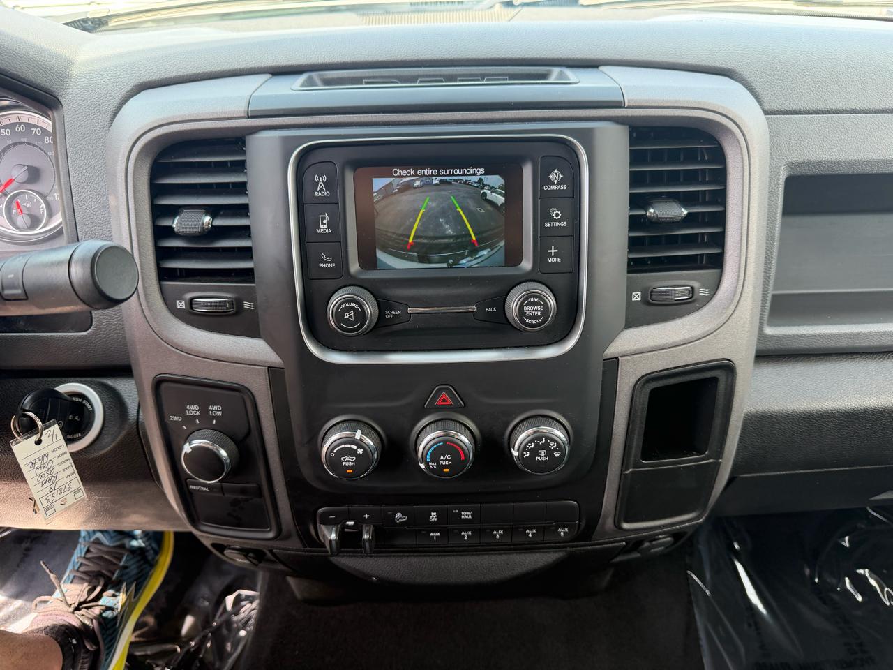 RAM 2500 Tradesman 4x4 Crew Cab 6'4" Box 2018