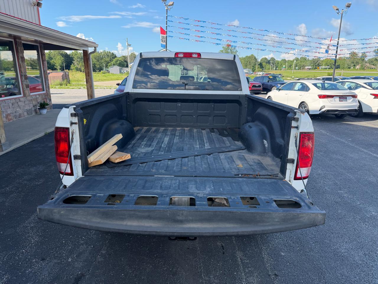 RAM 2500 Tradesman 4x4 Crew Cab 6'4" Box 2018