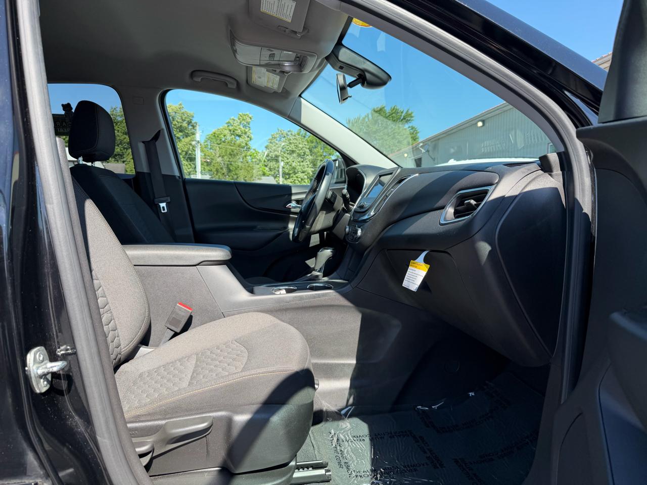 Chevrolet Equinox FWD 4dr LT w/1LT 2021