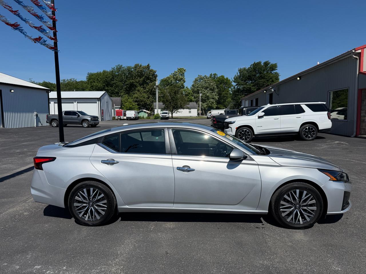 Nissan Altima 2.5 SV Sedan 2023