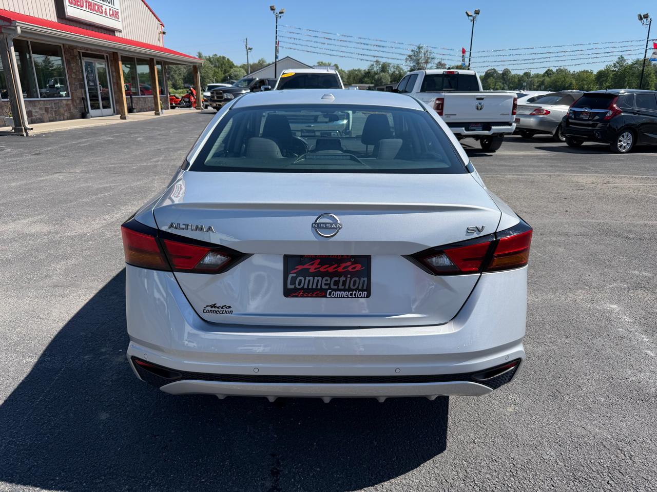 Nissan Altima 2.5 SV Sedan 2023