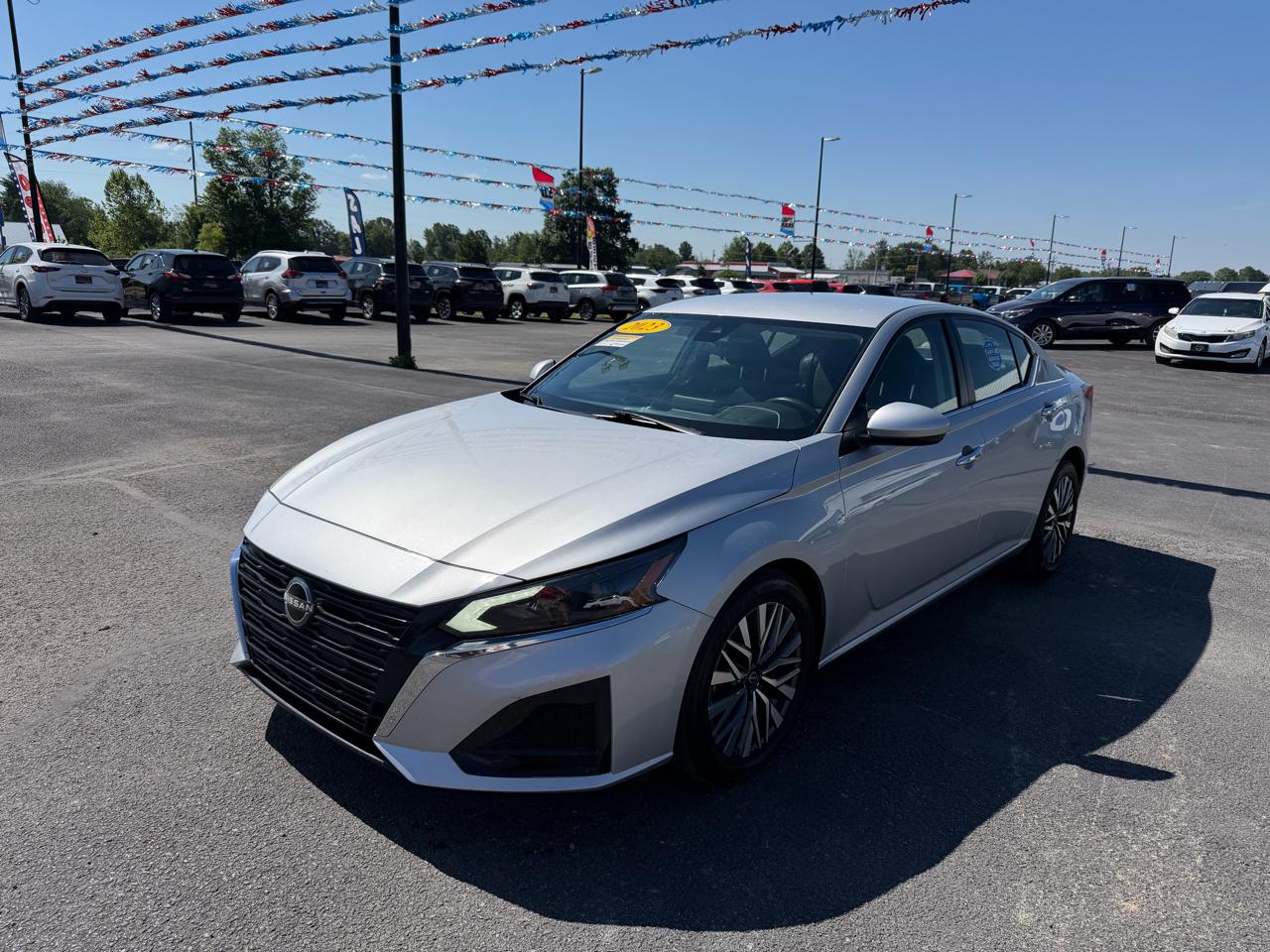 Nissan Altima 2.5 SV Sedan 2023