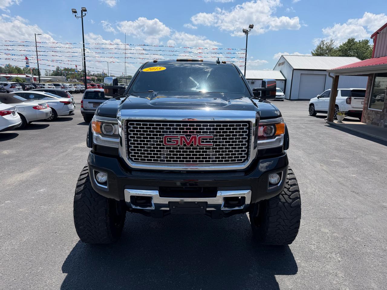 GMC Sierra 2500HD 4WD Crew Cab 153.7" Denali 2015
