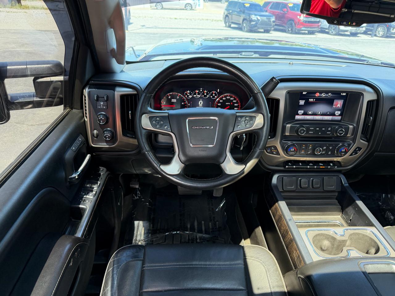 GMC Sierra 2500HD 4WD Crew Cab 153.7" Denali 2015
