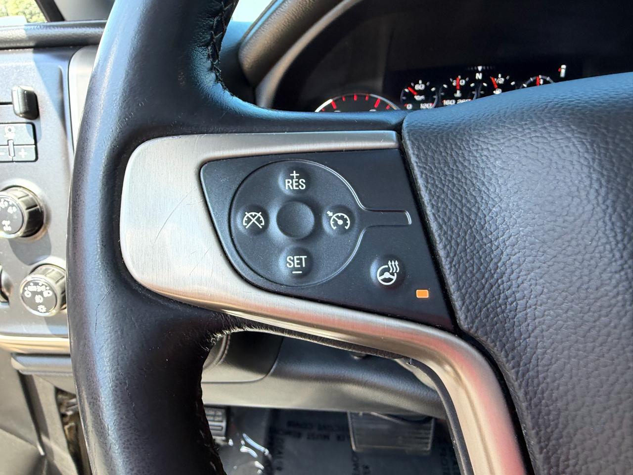 GMC Sierra 2500HD 4WD Crew Cab 153.7" Denali 2015