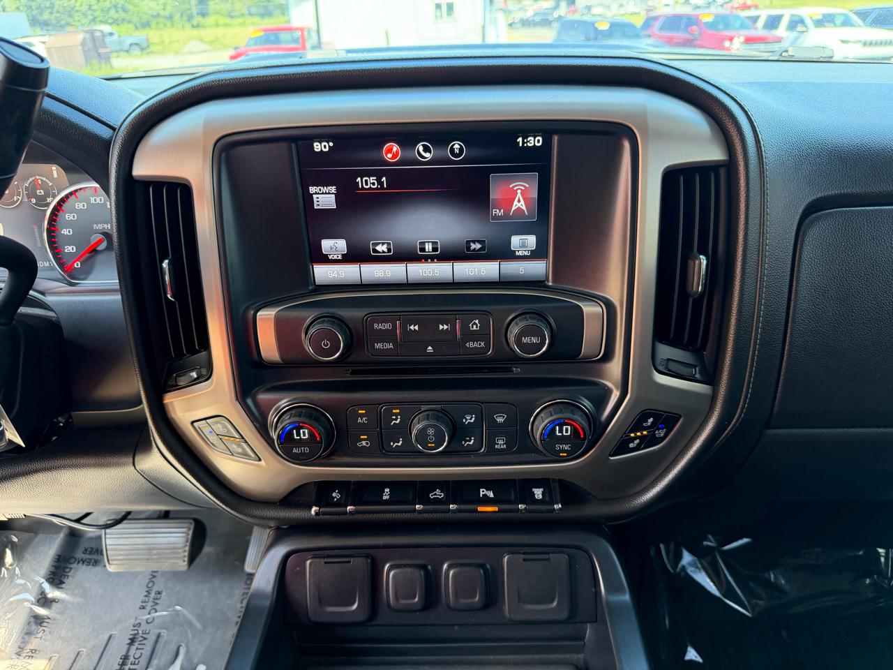 GMC Sierra 2500HD 4WD Crew Cab 153.7" Denali 2015