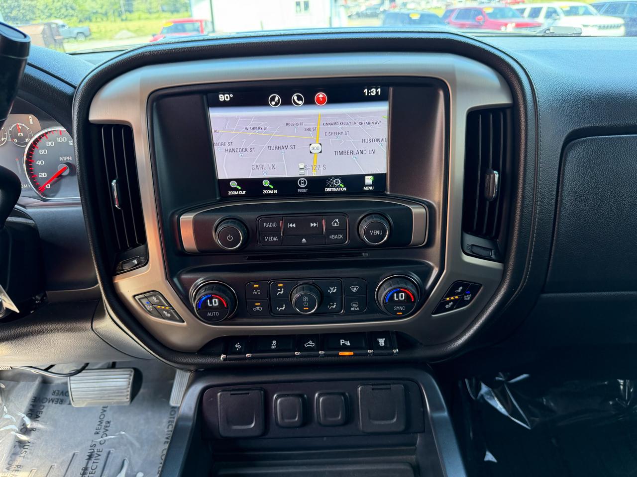 GMC Sierra 2500HD 4WD Crew Cab 153.7" Denali 2015