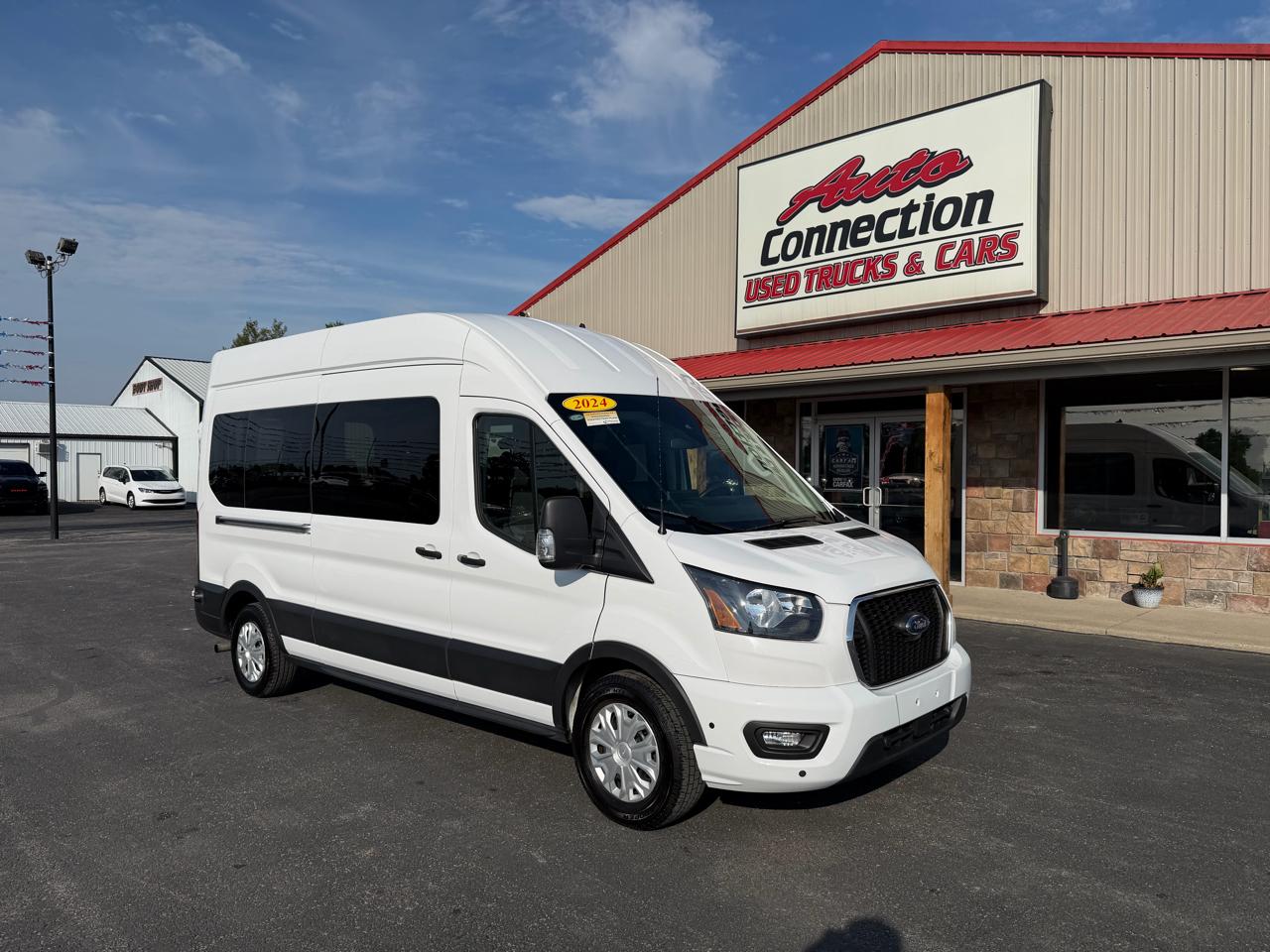 Ford Transit Passenger Wagon T-350 148" High Roof XLT RWD 2024
