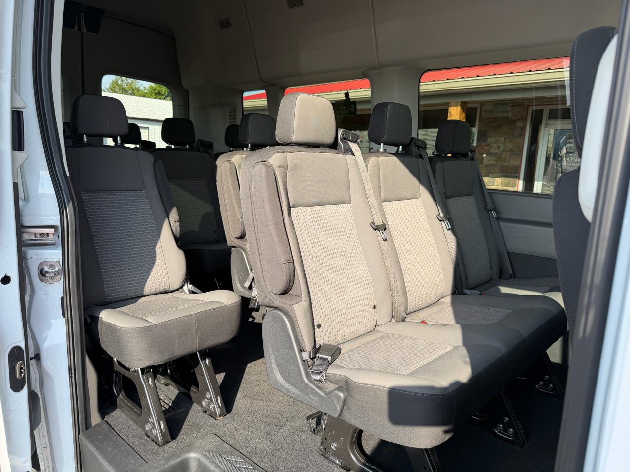 Ford Transit Passenger Wagon T-350 148" High Roof XLT RWD 2024