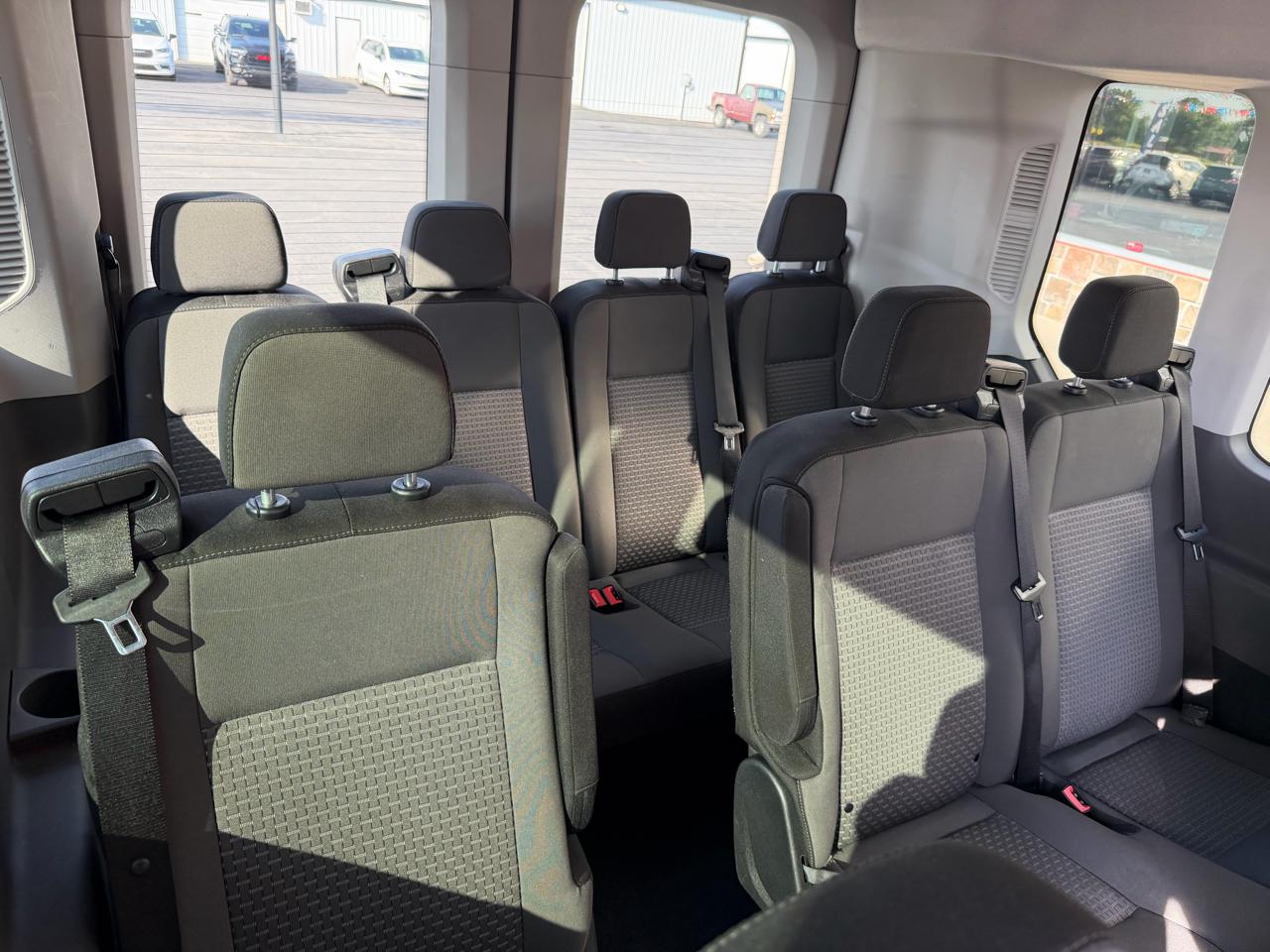 Ford Transit Passenger Wagon T-350 148" High Roof XLT RWD 2024