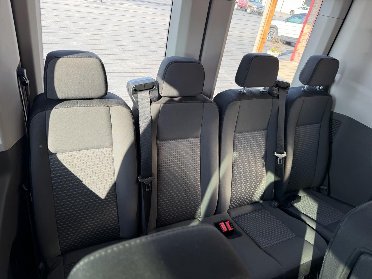 Ford Transit Passenger Wagon T-350 148" High Roof XLT RWD 2024
