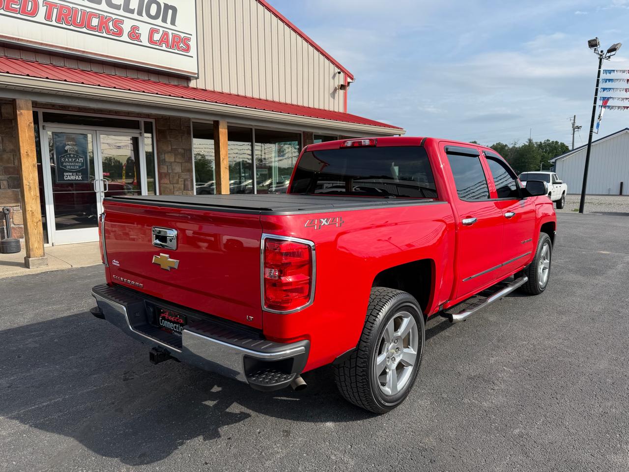 Chevrolet Silverado 1500 4WD Crew Cab 143.5" LT w/1LT 2018