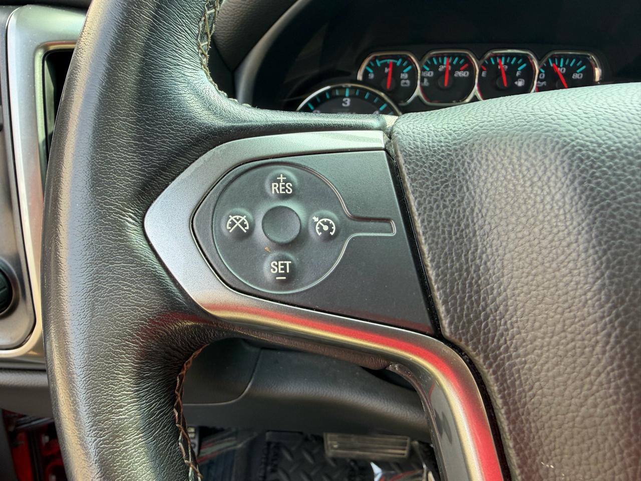Chevrolet Silverado 1500 4WD Crew Cab 143.5" LT w/1LT 2018