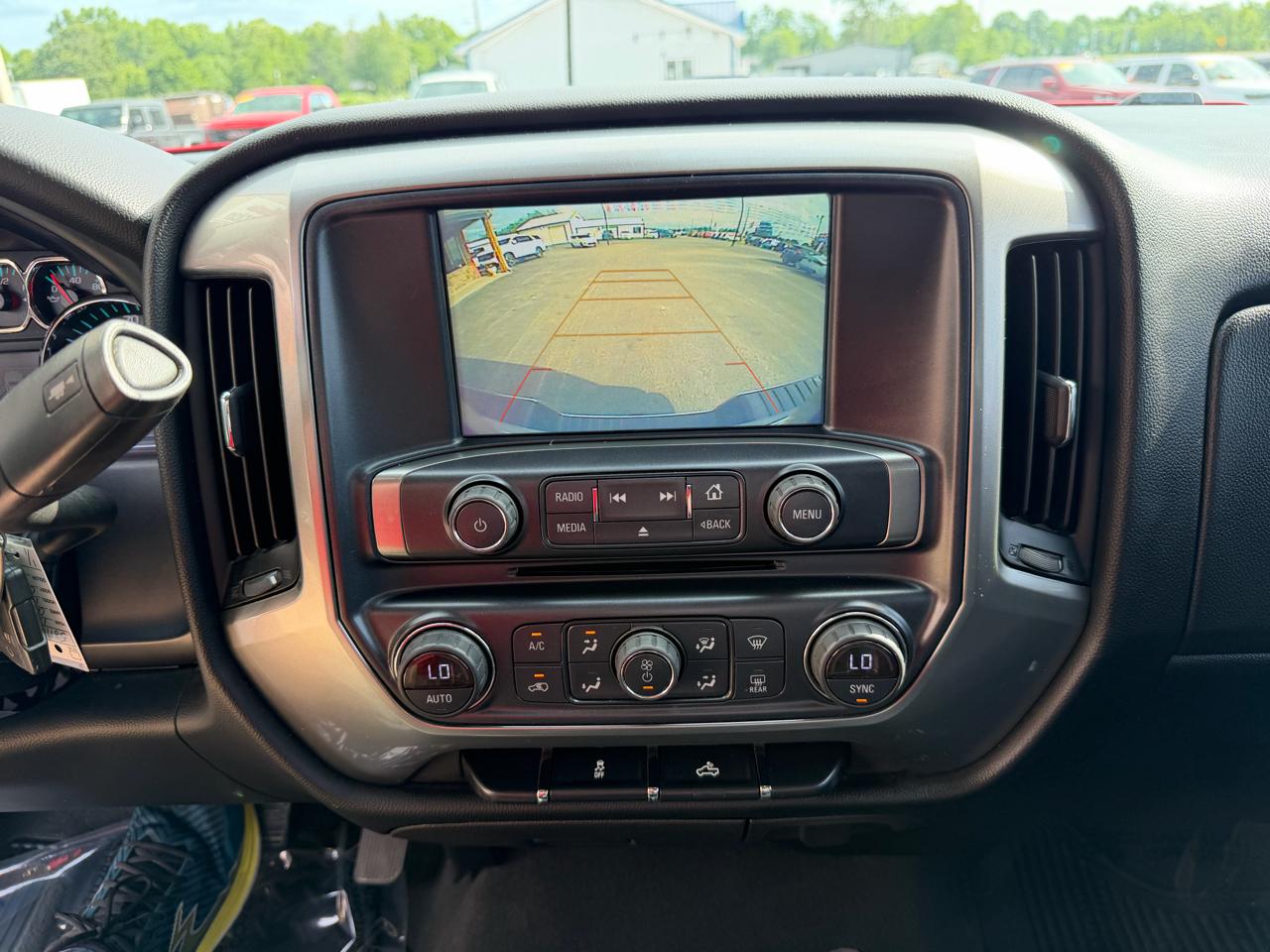 Chevrolet Silverado 1500 4WD Crew Cab 143.5" LT w/1LT 2018