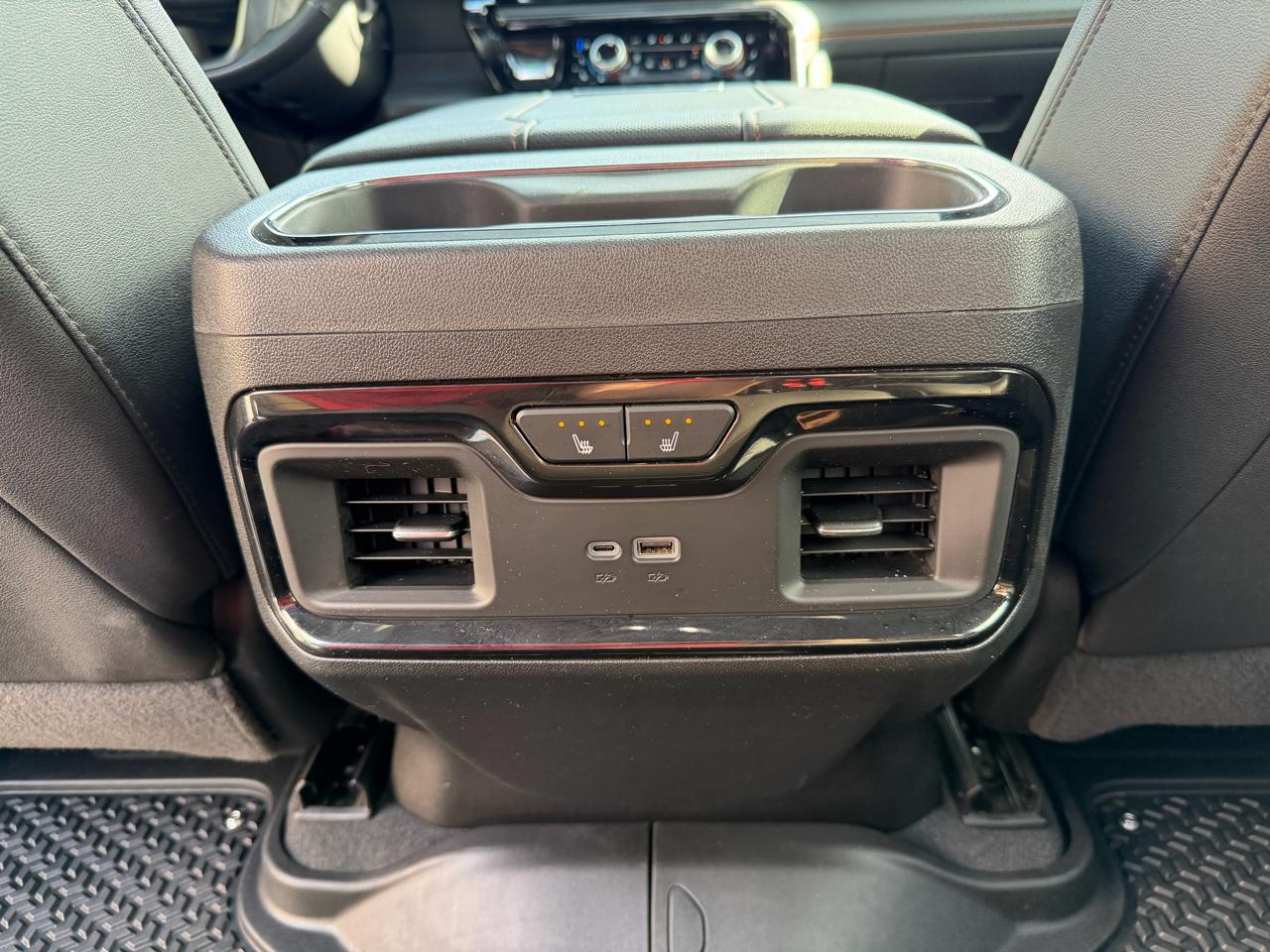 GMC Sierra 2500HD 4WD Crew Cab 159" AT4 2024