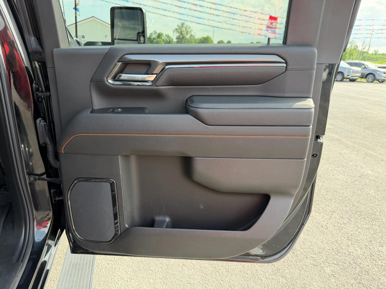 GMC Sierra 2500HD 4WD Crew Cab 159" AT4 2024