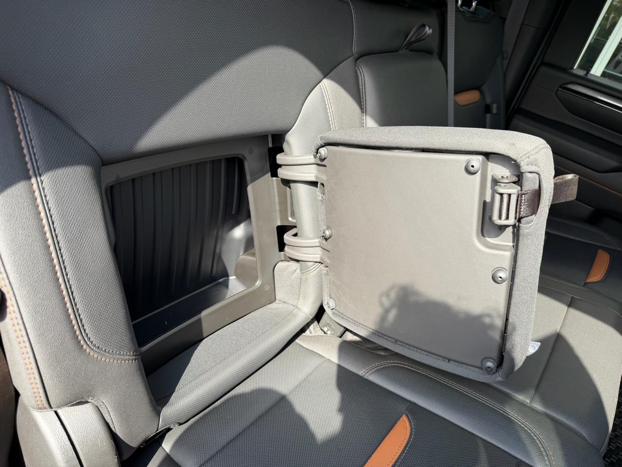 GMC Sierra 2500HD 4WD Crew Cab 159" AT4 2024