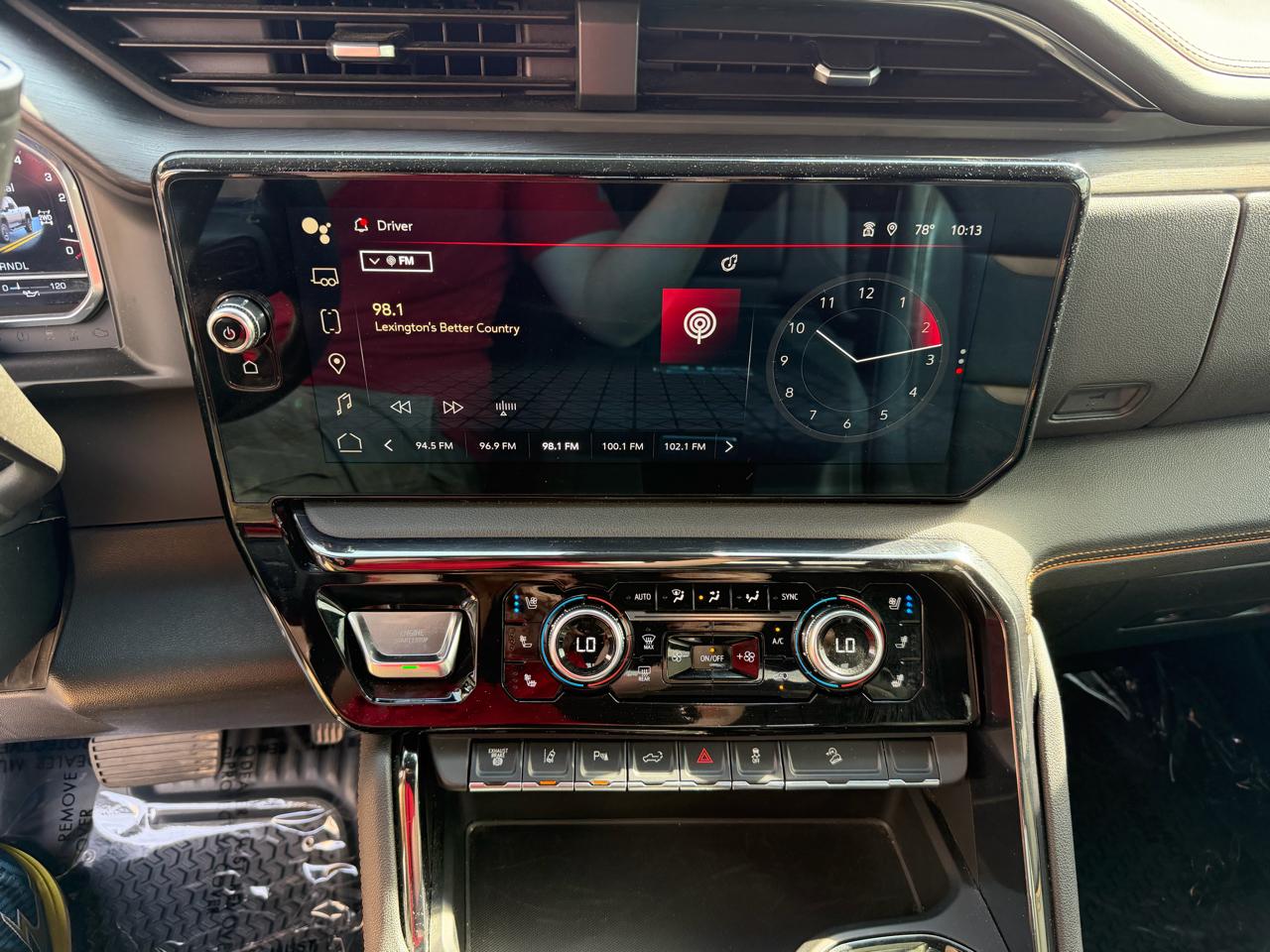 GMC Sierra 2500HD 4WD Crew Cab 159" AT4 2024