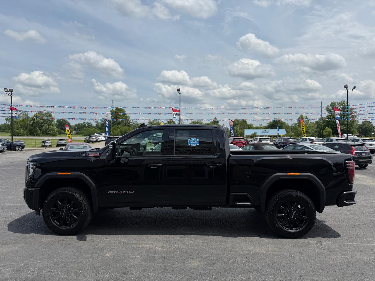 GMC Sierra 2500HD 4WD Crew Cab 159" AT4 2025