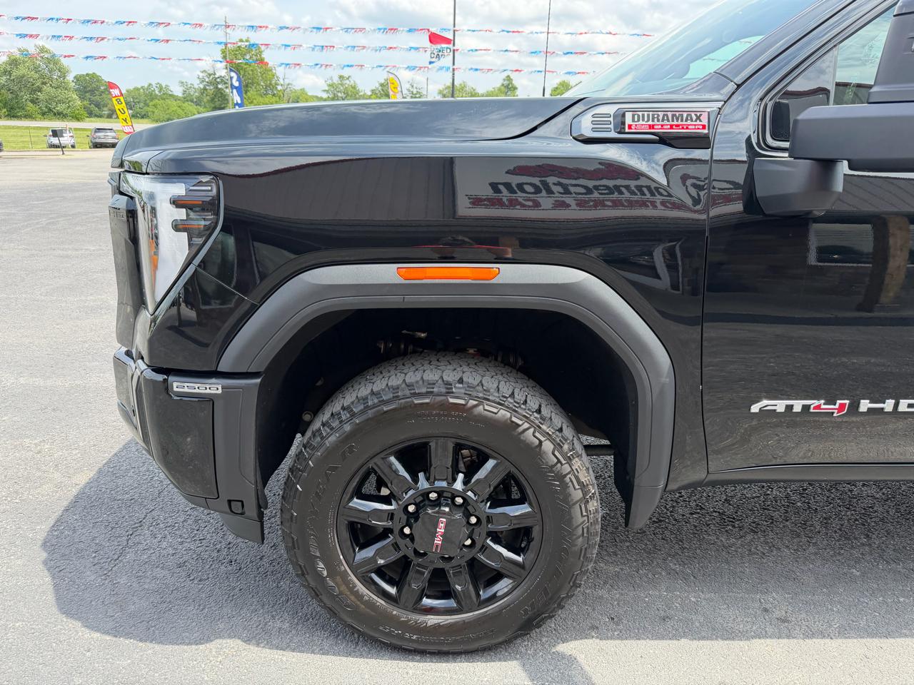GMC Sierra 2500HD 4WD Crew Cab 159" AT4 2025