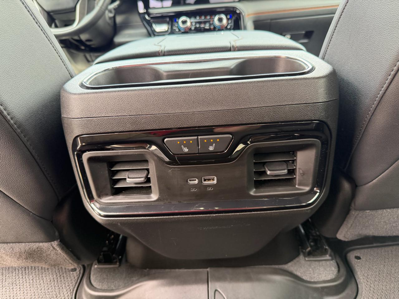 GMC Sierra 2500HD 4WD Crew Cab 159" AT4 2025