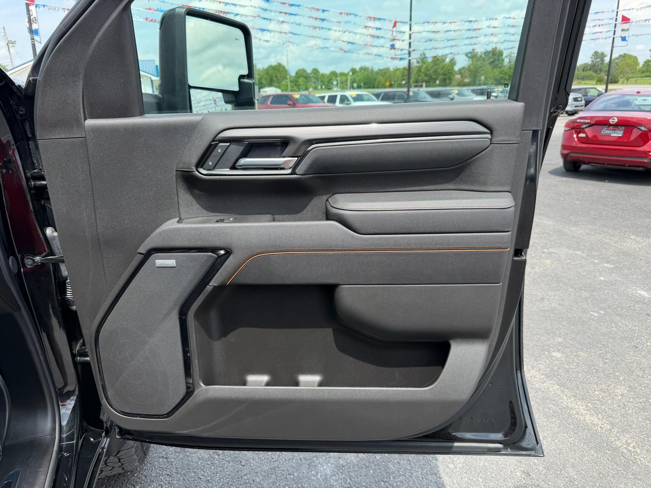 GMC Sierra 2500HD 4WD Crew Cab 159" AT4 2025