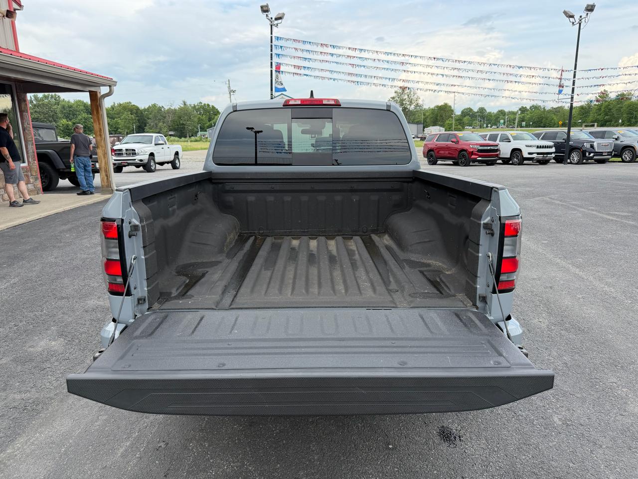 Nissan Frontier Crew Cab 4x4 PRO-4X 2024