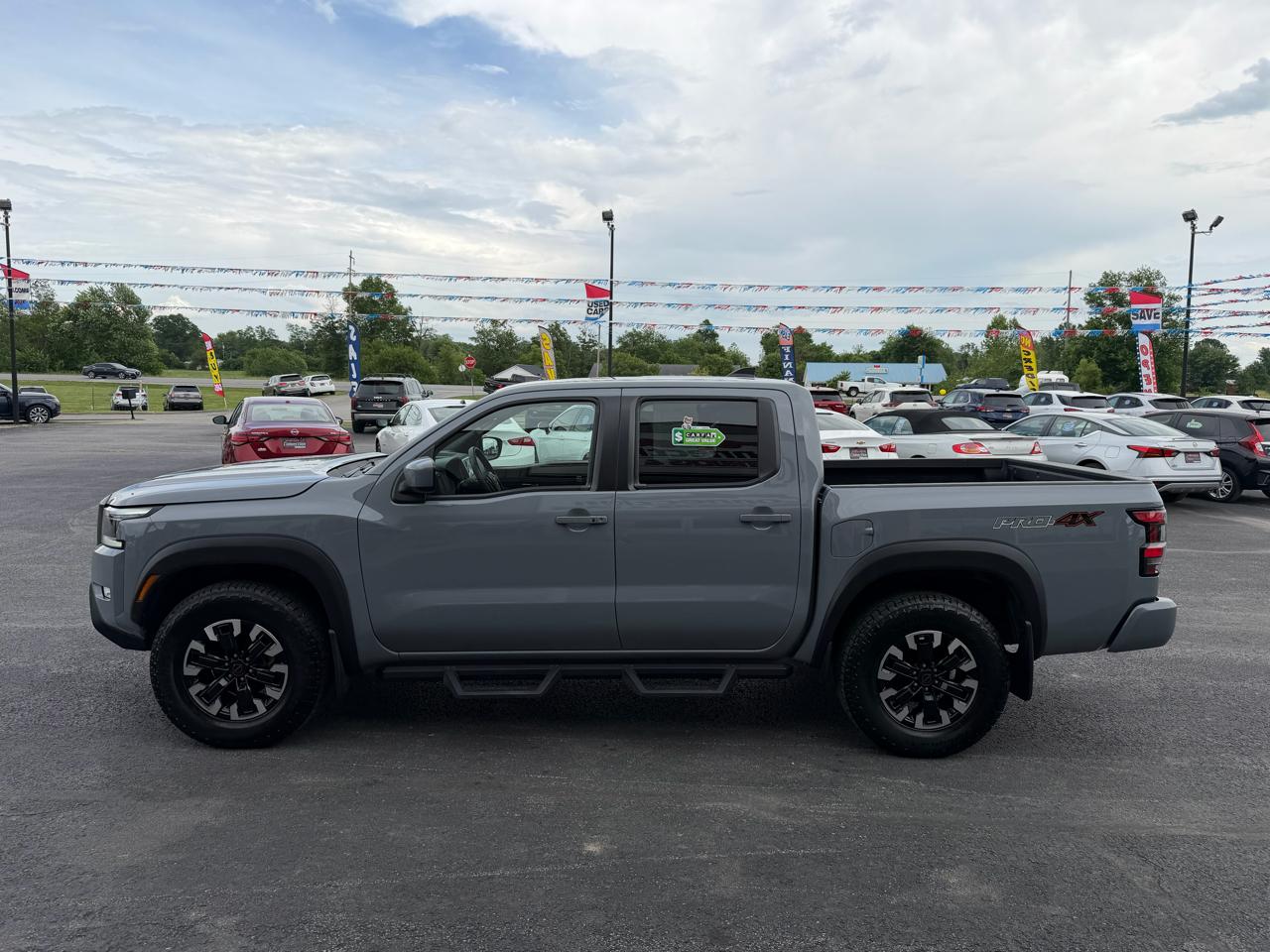Nissan Frontier Crew Cab 4x4 PRO-4X 2024