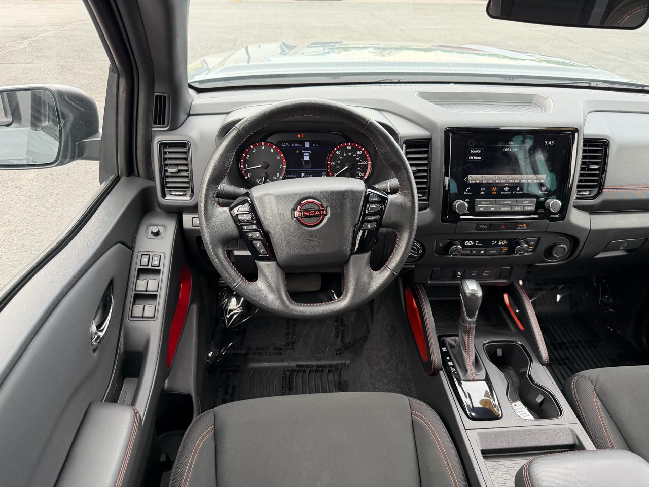 Nissan Frontier Crew Cab 4x4 PRO-4X 2024
