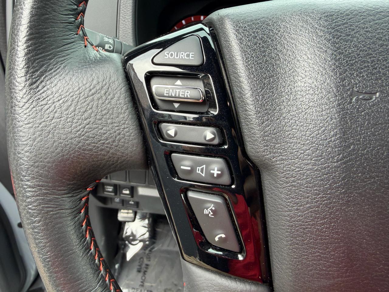 Nissan Frontier Crew Cab 4x4 PRO-4X 2024