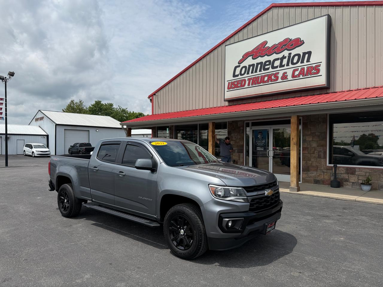 Chevrolet Colorado 4WD Crew Cab 141" LT 2021