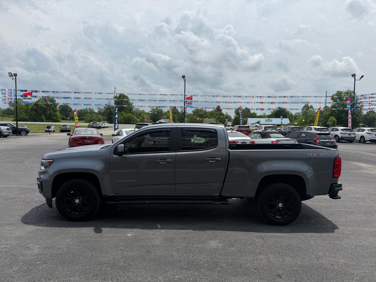 Chevrolet Colorado 4WD Crew Cab 141" LT 2021