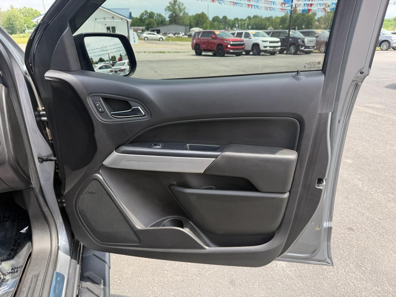 Chevrolet Colorado 4WD Crew Cab 141" LT 2021