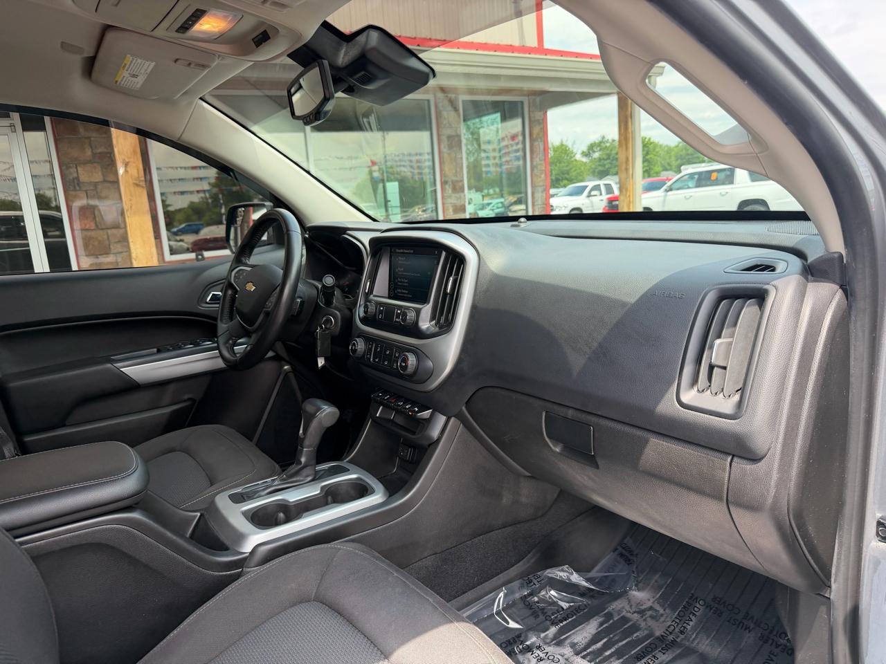 Chevrolet Colorado 4WD Crew Cab 141" LT 2021