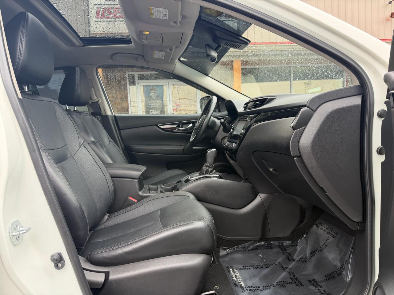 Nissan Rogue Sport AWD SL 2017
