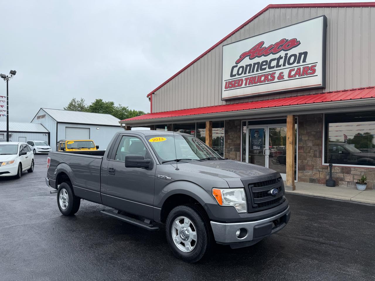 Ford F-150 2WD Reg Cab 126" XL 2013