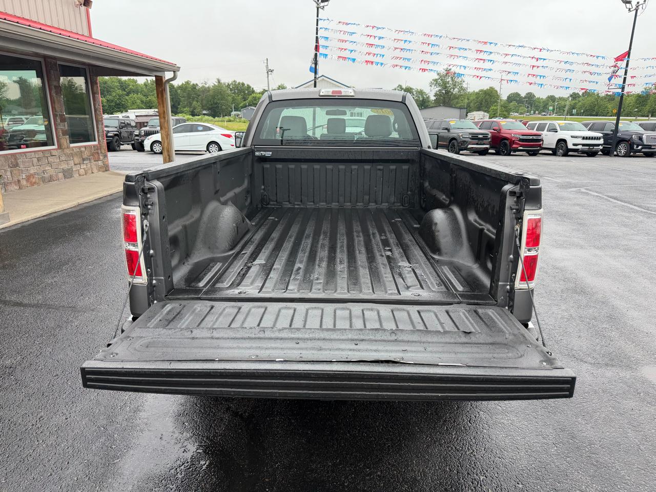 Ford F-150 2WD Reg Cab 126" XL 2013