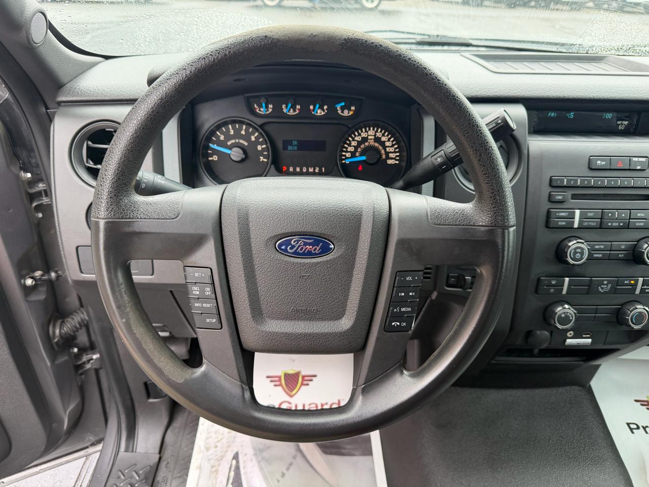 Ford F-150 2WD Reg Cab 126" XL 2013