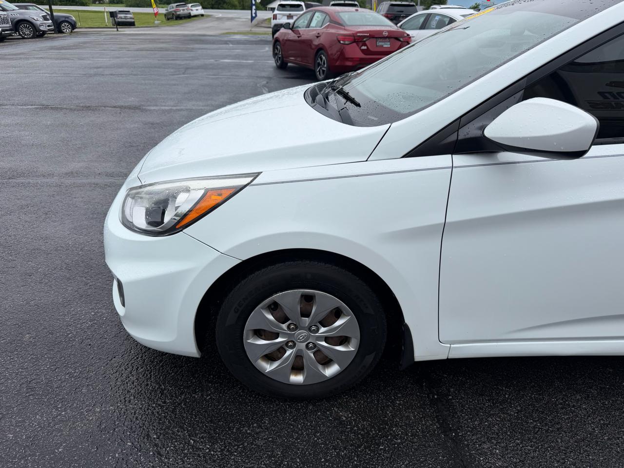 Hyundai Accent 4dr Sdn Auto SE 2016