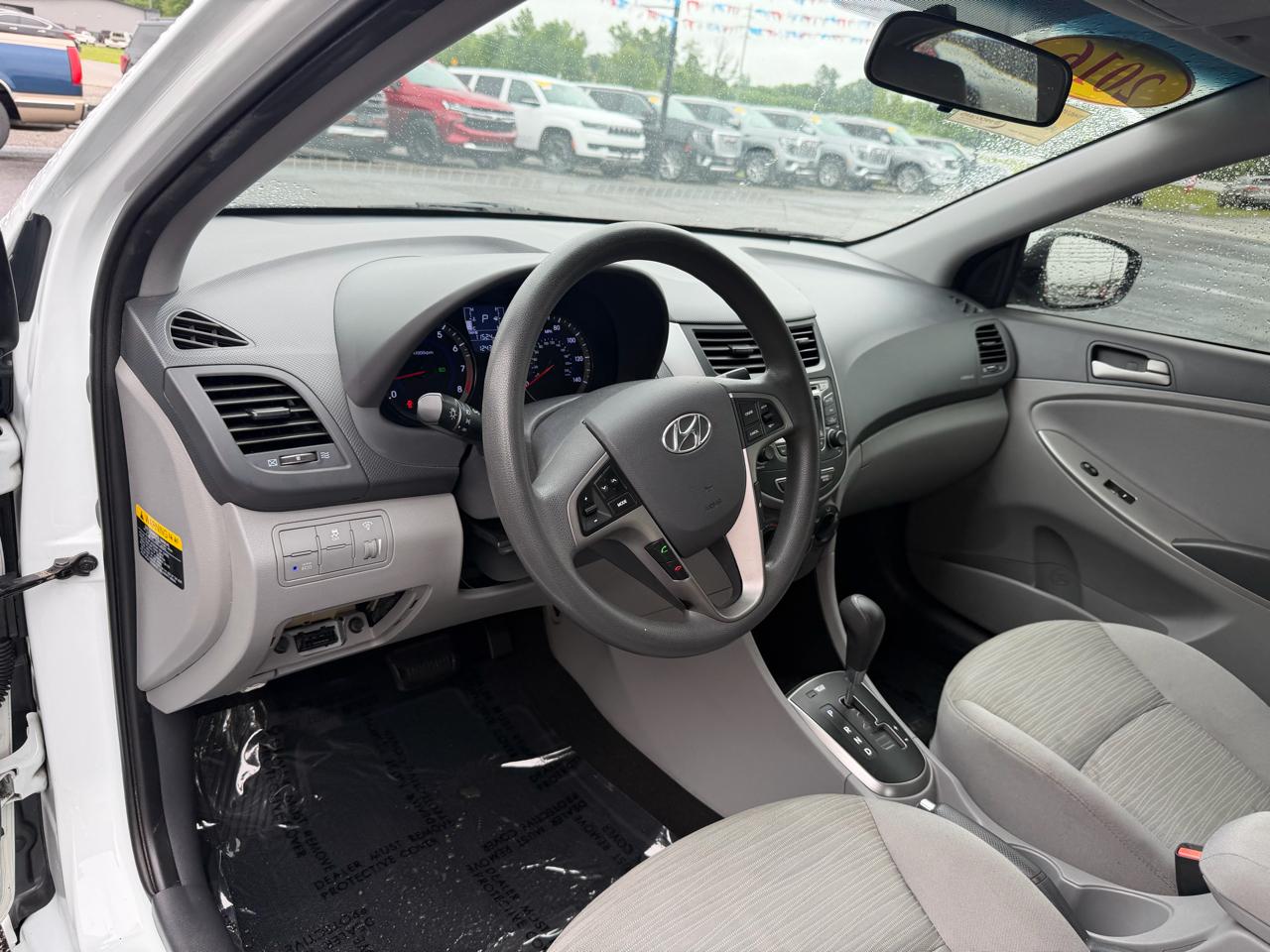 Hyundai Accent 4dr Sdn Auto SE 2016