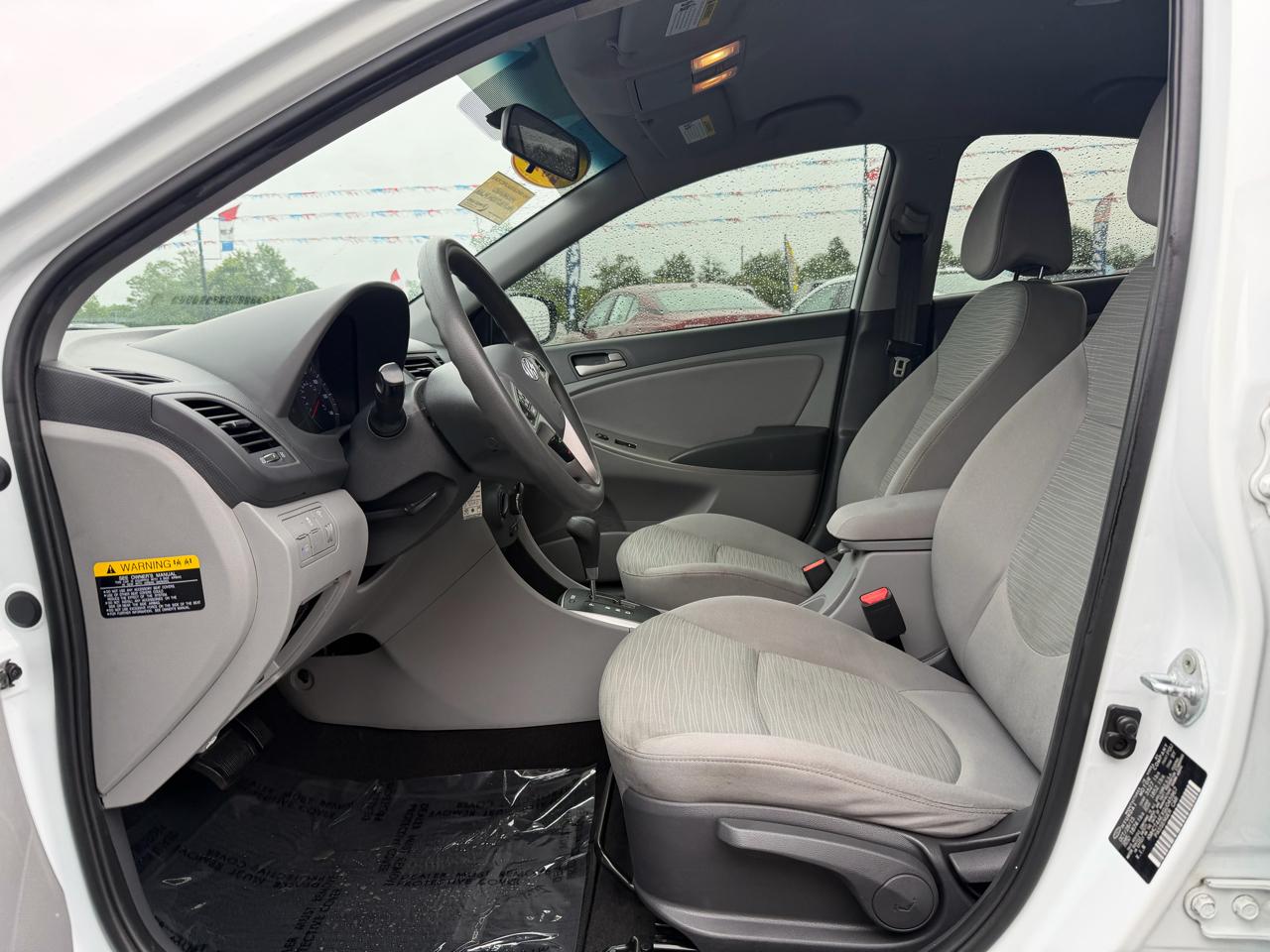 Hyundai Accent 4dr Sdn Auto SE 2016