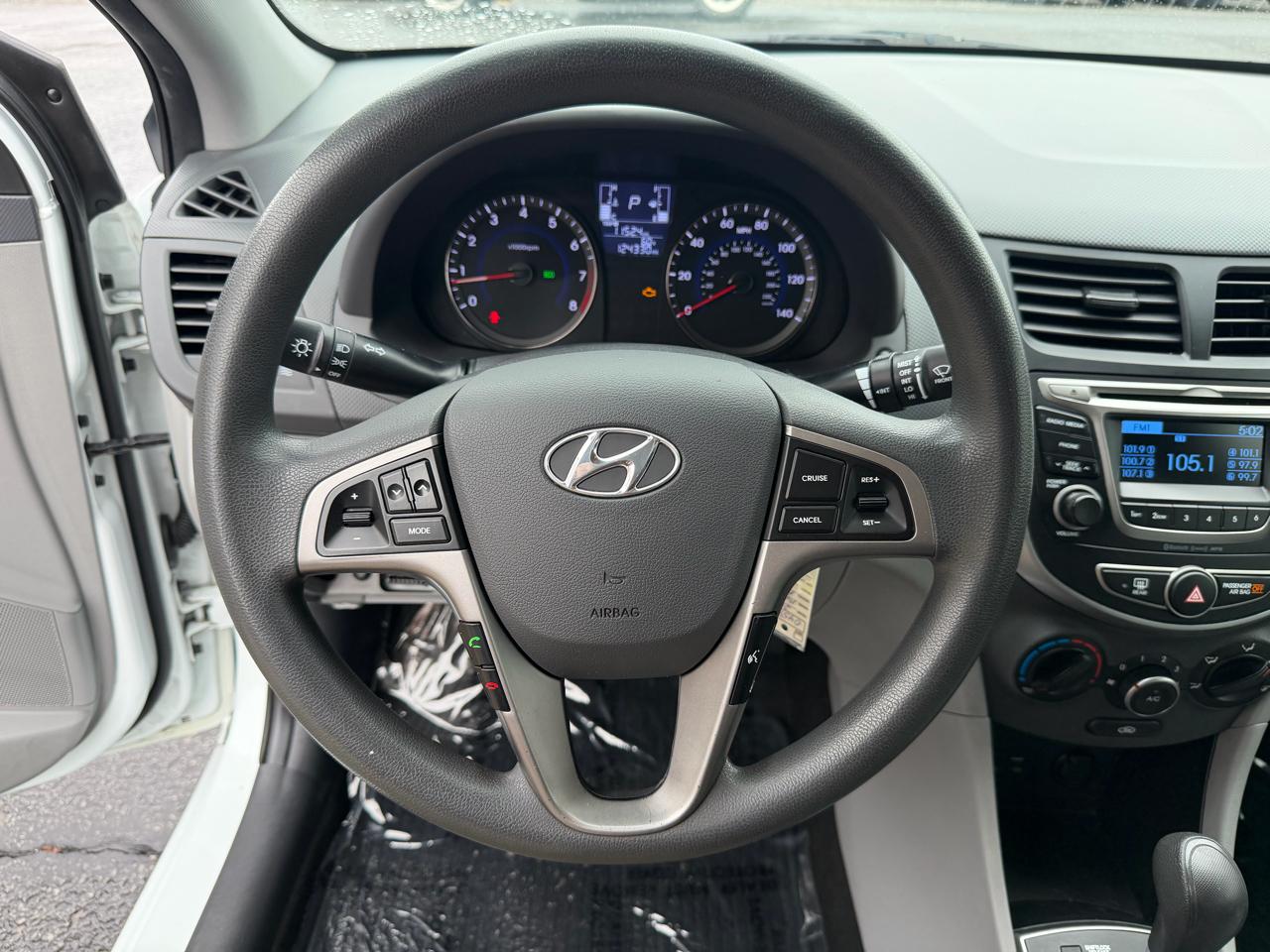 Hyundai Accent 4dr Sdn Auto SE 2016