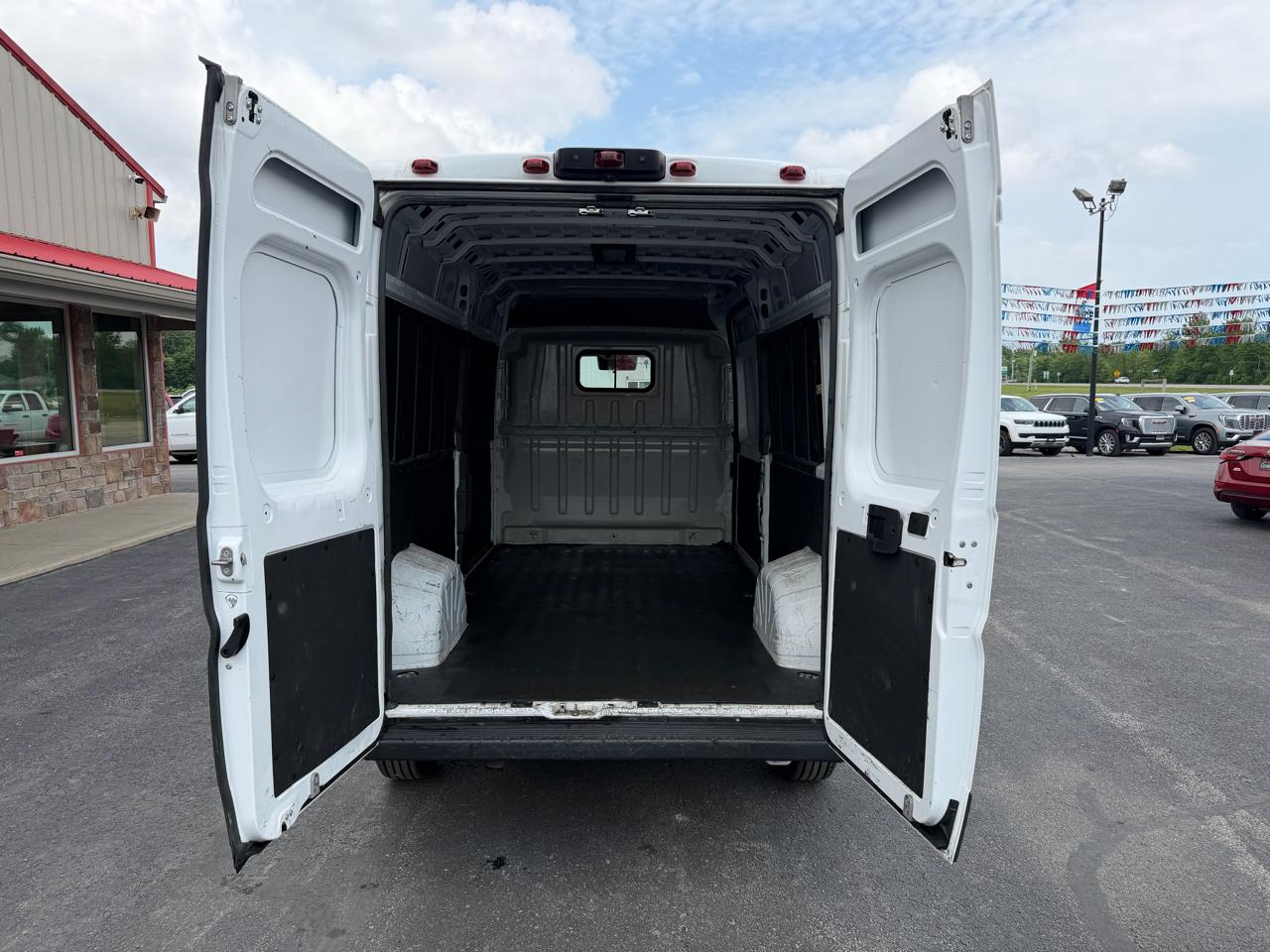 RAM ProMaster Cargo Van Tradesman 2500 High Roof 159" WB w/Pass Seat 2025