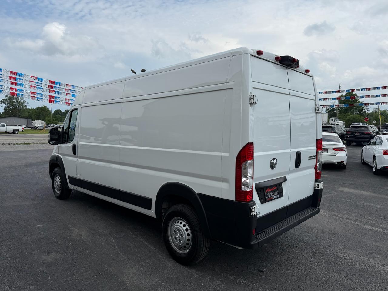 RAM ProMaster Cargo Van Tradesman 2500 High Roof 159" WB w/Pass Seat 2025