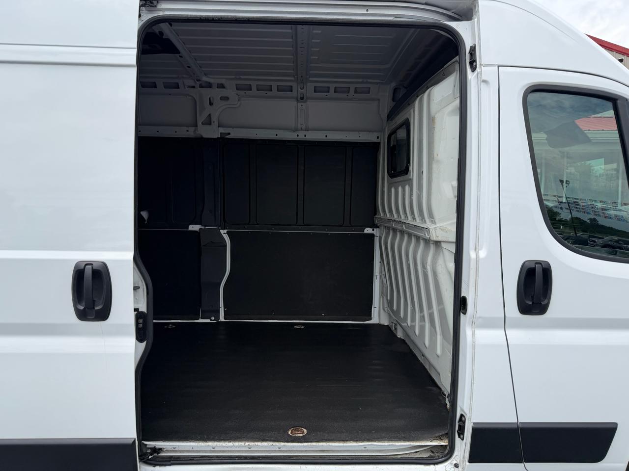 RAM ProMaster Cargo Van Tradesman 2500 High Roof 159" WB w/Pass Seat 2025