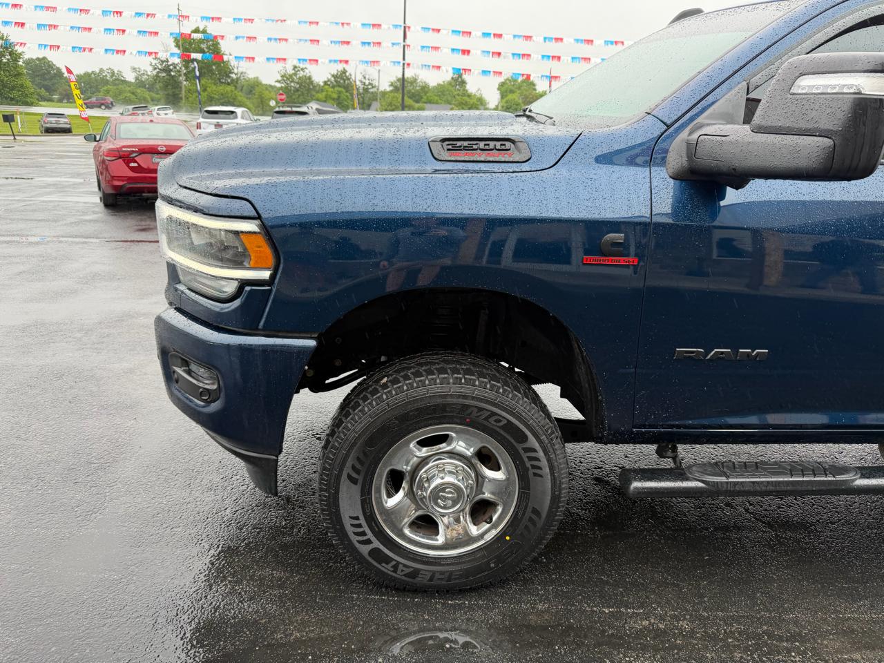 RAM 2500 Big Horn 4x4 Crew Cab 6'4" Box 2024