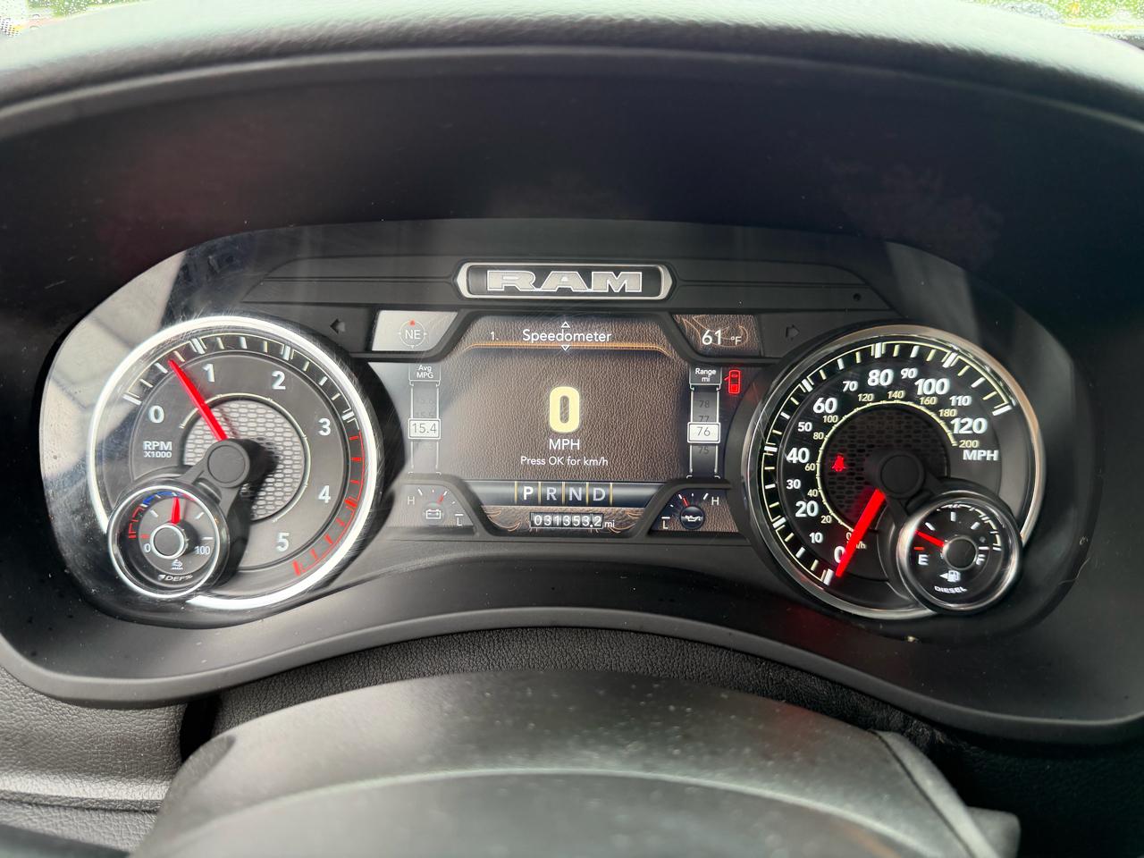 RAM 2500 Big Horn 4x4 Crew Cab 6'4" Box 2024